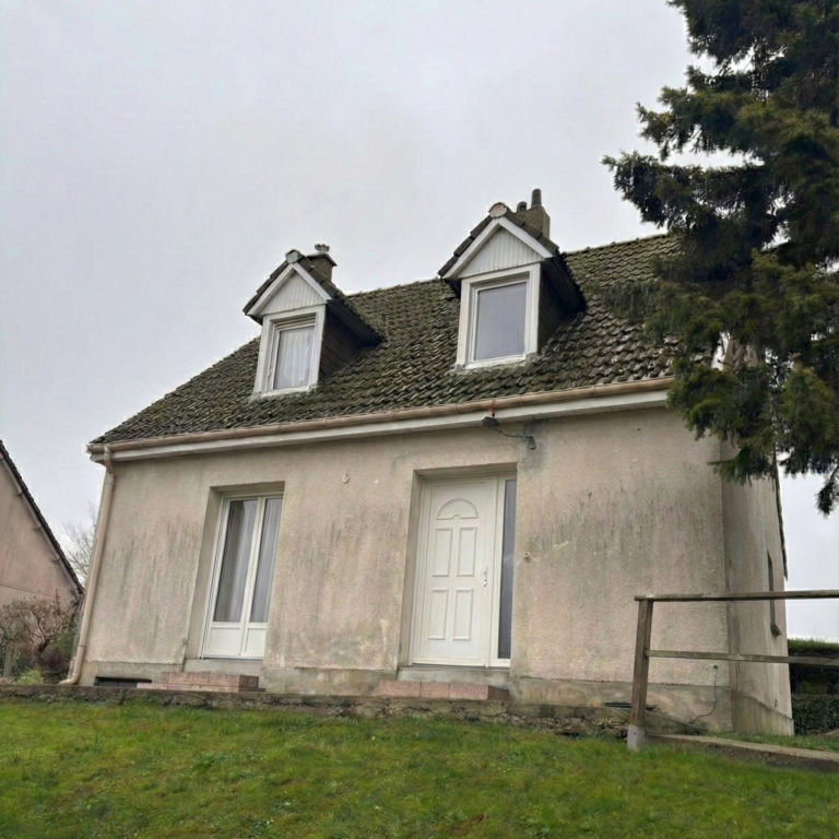 Isolation de façade et nettoyage de toiture secteur Vire : Image avant