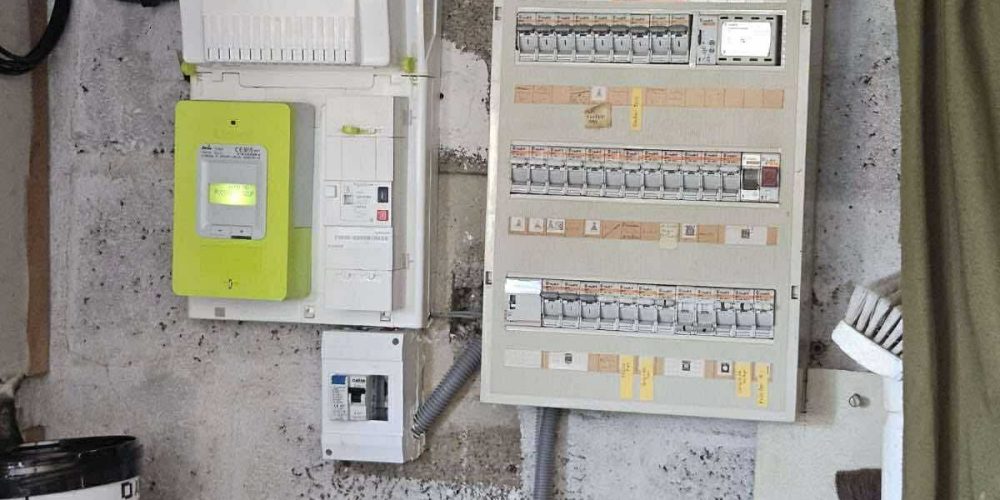 Changement tableau électrique secteur Vire : Image avant